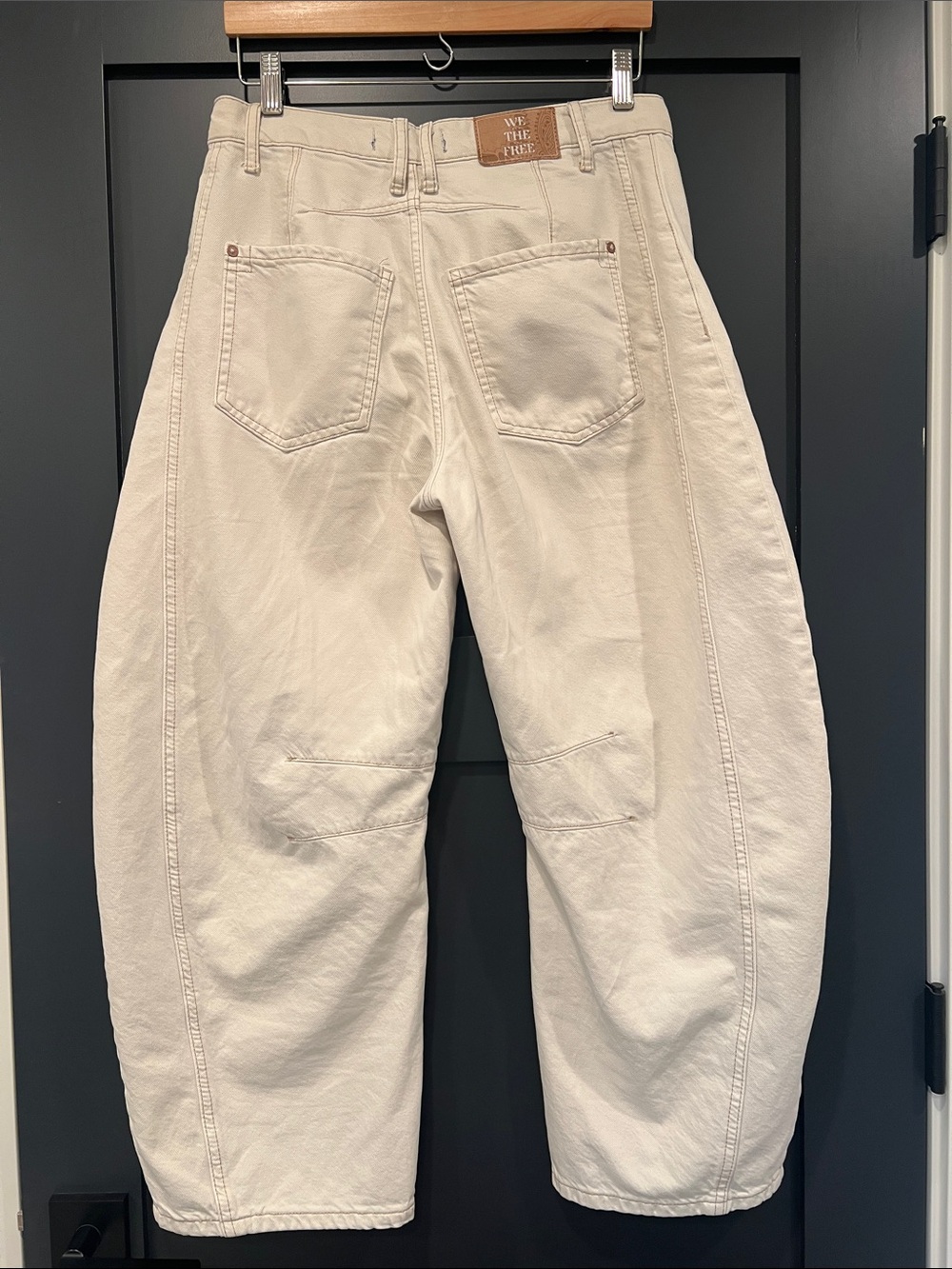 Viral We The Free Good Luck Mid-Rise Barrel Jeans size 27 color Milk - Picture 11 of 11